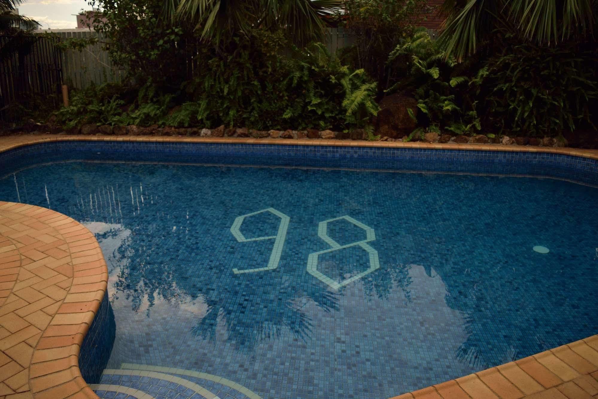 Motel 98 Rockhampton